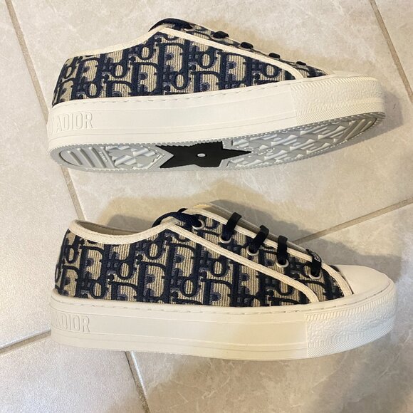 DIOR Oblique Walk N’ Dior Sneakers - Picture 6 of 8